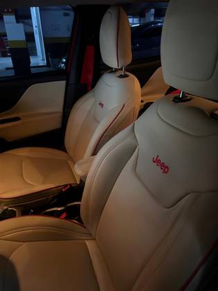 JEEP RENEGADE 1.8 16V FLEX SPORT 4P AUTOMÁTICO